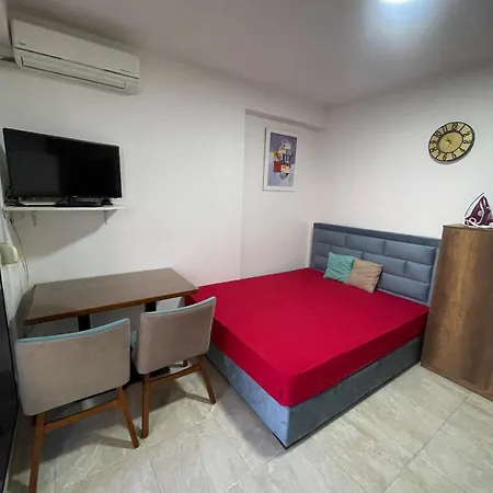 5 Qerret Albania Apartament *