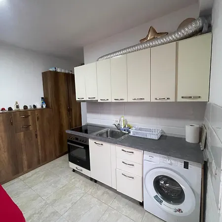 Apartament 5 Qerret Albania Golem (Tirana)